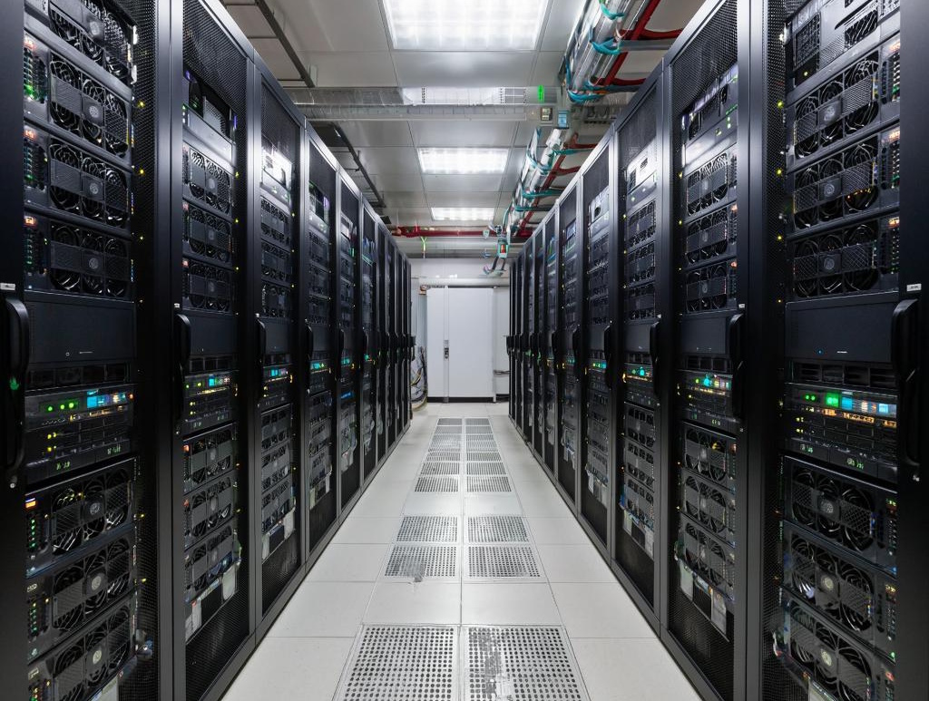 Не дефицит, а трансформация? Что происходит на российском рынке серверов