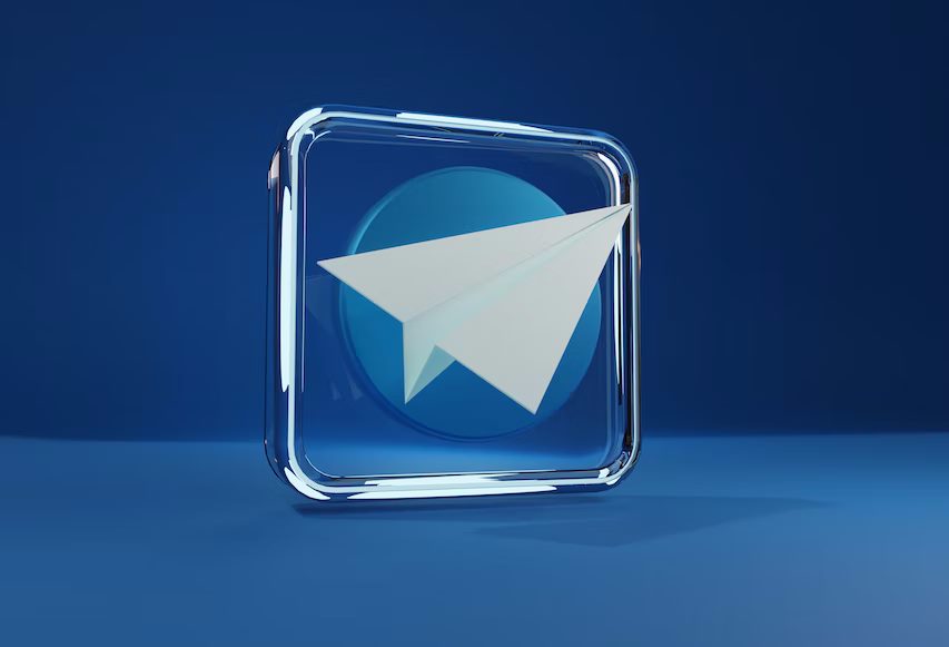 Как запустить рекламу на Telegram с click.ru без миллионов евро