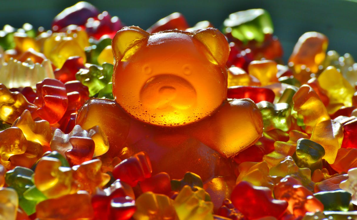 giant-rubber-bear-gummibar-gummibarchen-fruit-gums.jpg