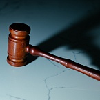 По заявлению российской «дочки» Google суд арестовал почти 1,5 млрд рублей