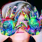 YouTube обновил алгоритм и «похоронил» каналы с детским контентом