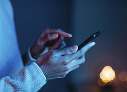 Яндекс Браузер добавил диалог с нейросетью на все страницы в интернете